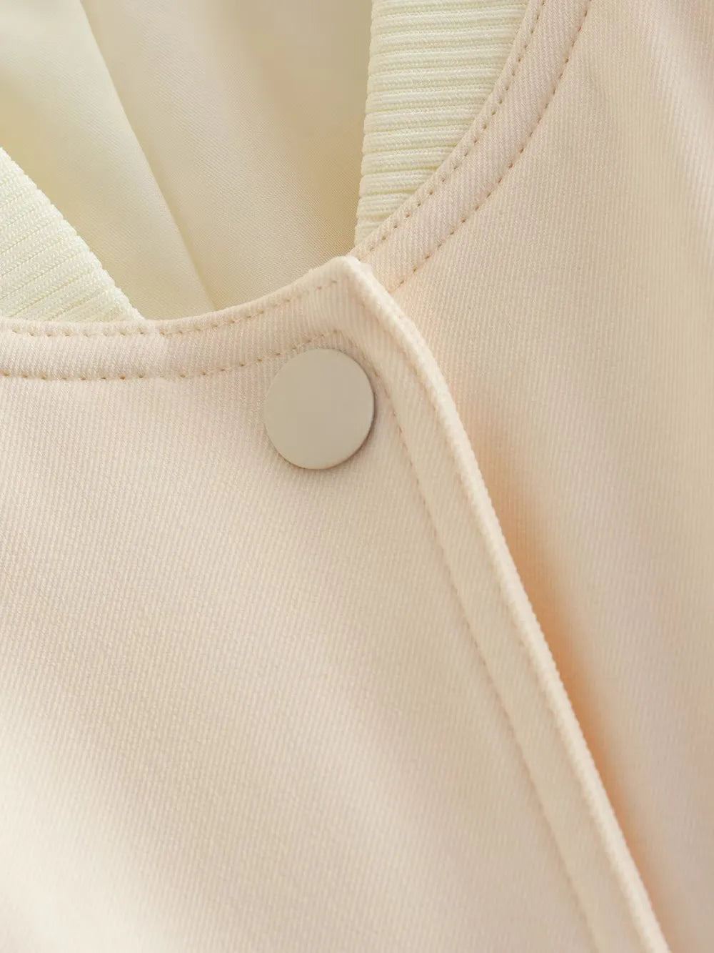 7d132698-f309-432b-bc8b-448b6b4139c6-Max